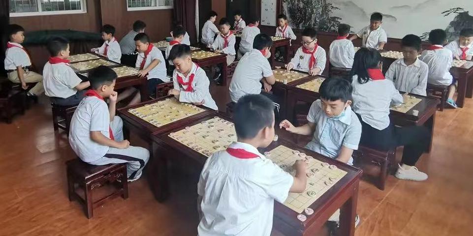 多彩社團(tuán) 魅力校園 ——江蘇省徐州市銅山區(qū)建院附小關(guān)工委舉辦期末社團(tuán)活動(dòng)成果展示活動(dòng)