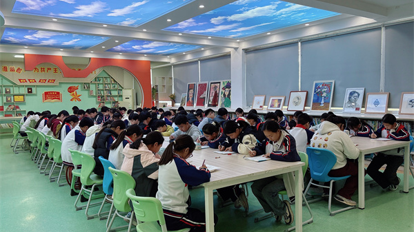 探索科學(xué)奧秘 爭(zhēng)做知識(shí)達(dá)人——江蘇省徐州市銅山區(qū)房村鎮(zhèn)中心小學(xué)關(guān)工委舉辦六年級(jí)科學(xué)知識(shí)競(jìng)賽活動(dòng)