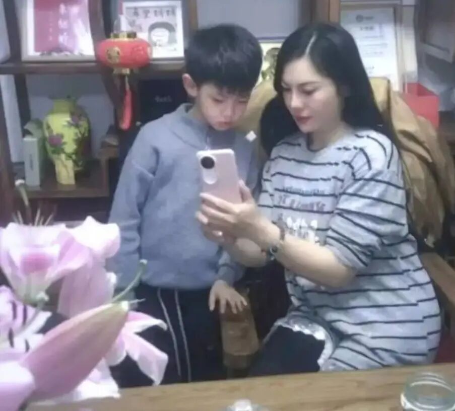 家校攜手 向校園欺凌說“不”——山東省臨沂市河?xùn)|區(qū)八湖鎮(zhèn)劉店子中心小學(xué)召開防欺凌線上家長會