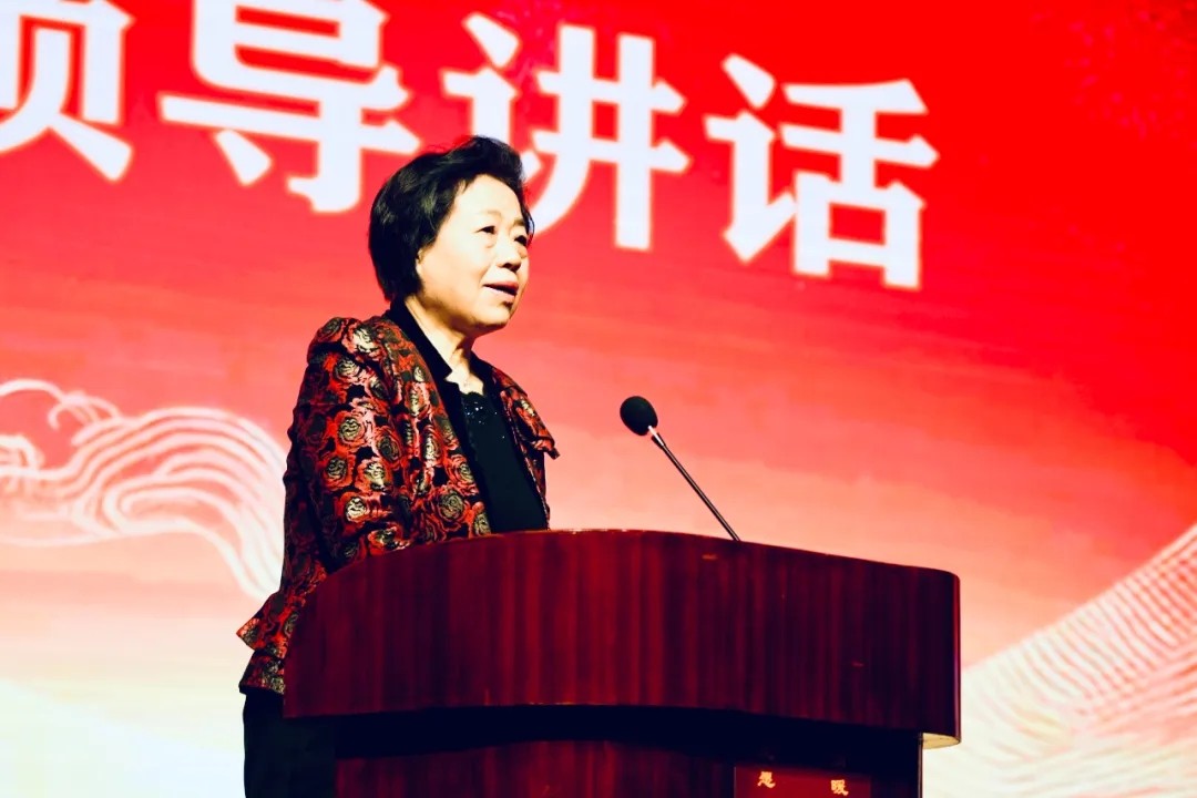 1739012697741907.jpg 20250208_190220_029.jpg