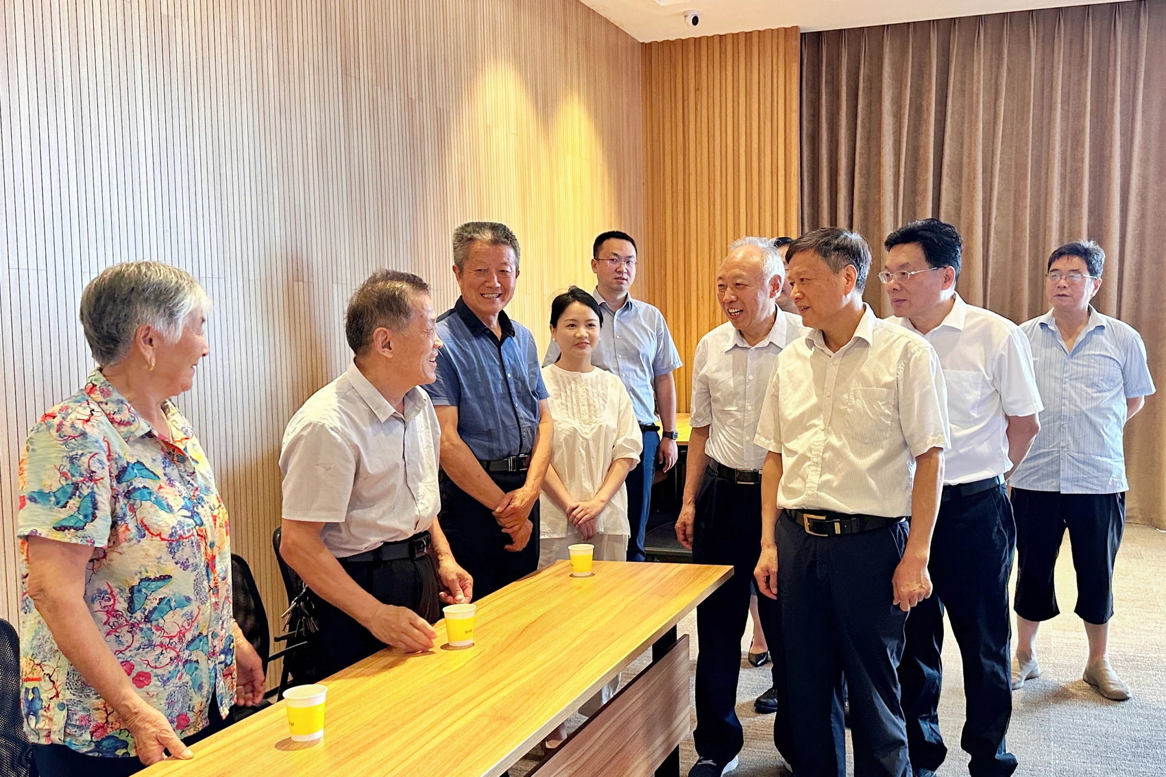 湖北省關(guān)工委副主任馬在學(xué)一行赴武漢市調(diào)研