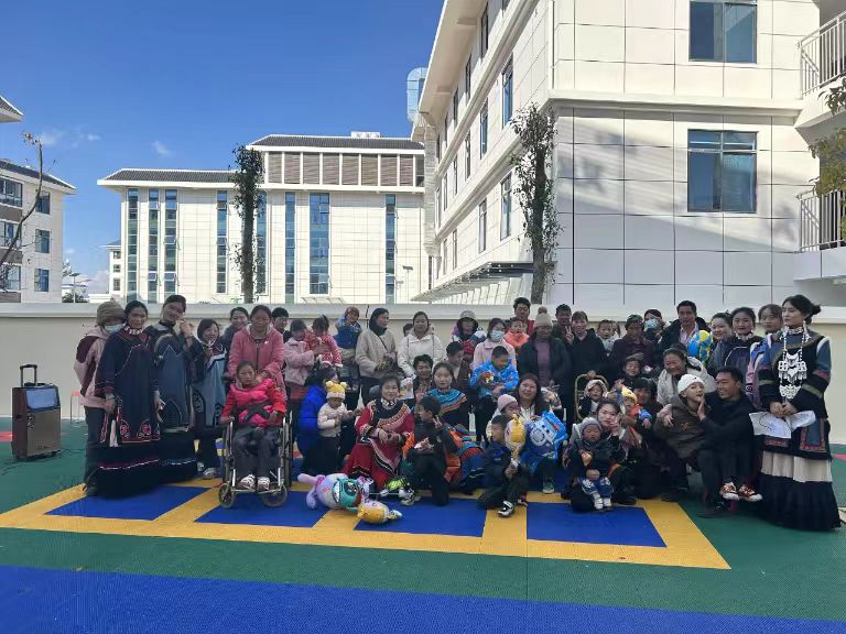 四川省涼山州鹽源縣開展“歡度彝族年，喜迎元旦”殘疾兒童康教融合活動(dòng)