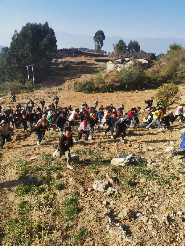 四川省涼山州喜德縣開展防山體滑坡安全疏散應急宣講演練