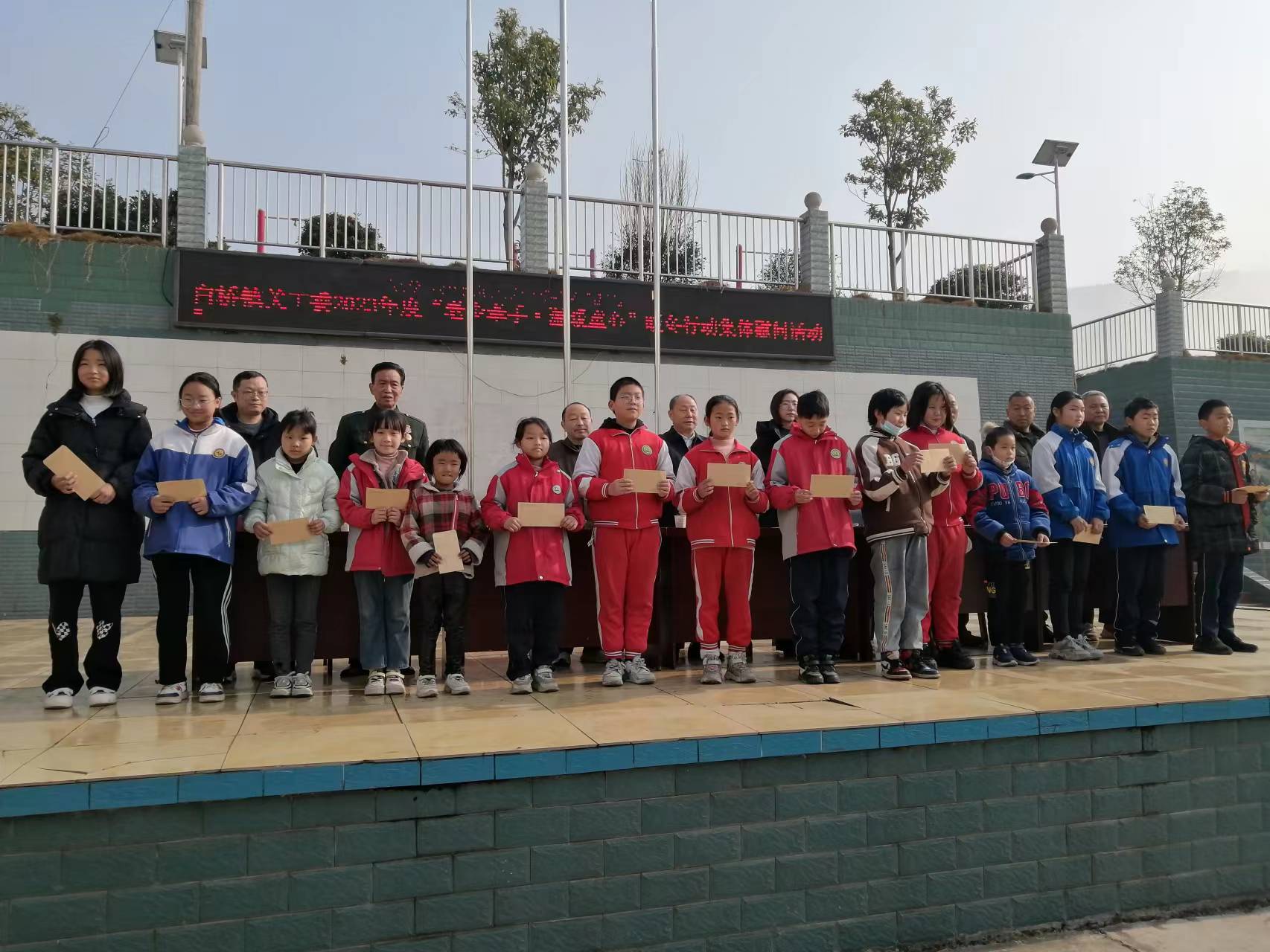 1704967797672766.jpg 01.jpg