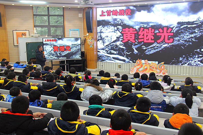 江蘇省南京市玄武區(qū)關(guān)工委：“大思政課”進(jìn)校園，向“新”開學(xué)第一課 (7).jpg