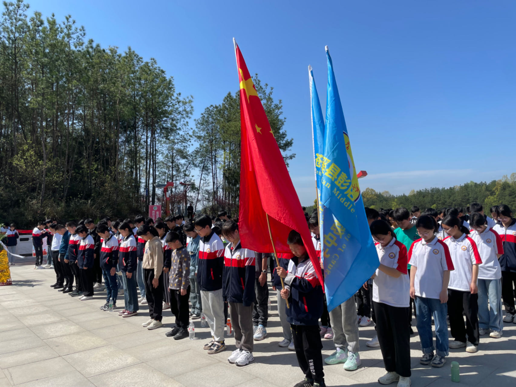 1712122262360407.jpg 彭3.jpg