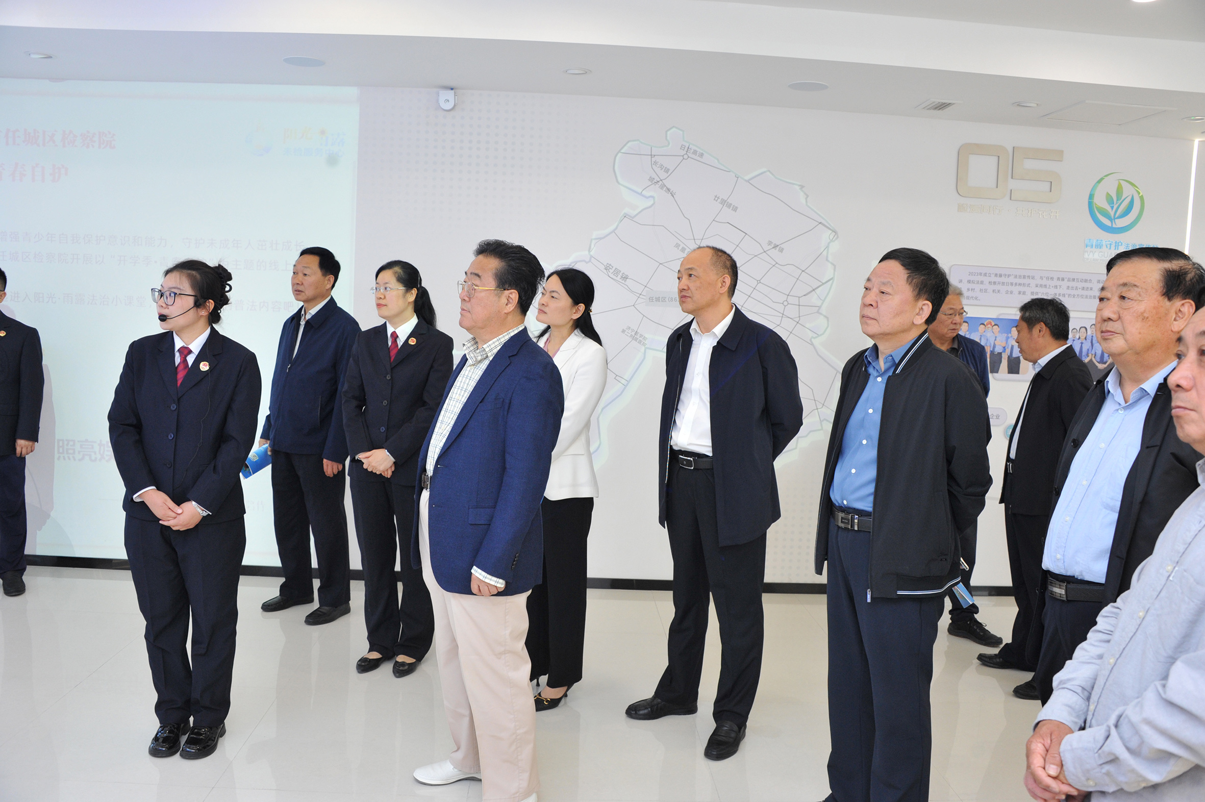 1715418707936713.jpg 濟(jì)寧市關(guān)工委調(diào)研任城區(qū)關(guān)心下一代工作2.jpg