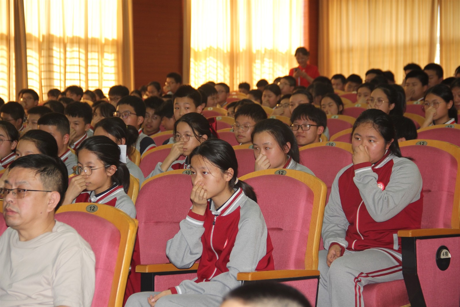 1715904441382324.jpg IMG_2034_Jc.jpg