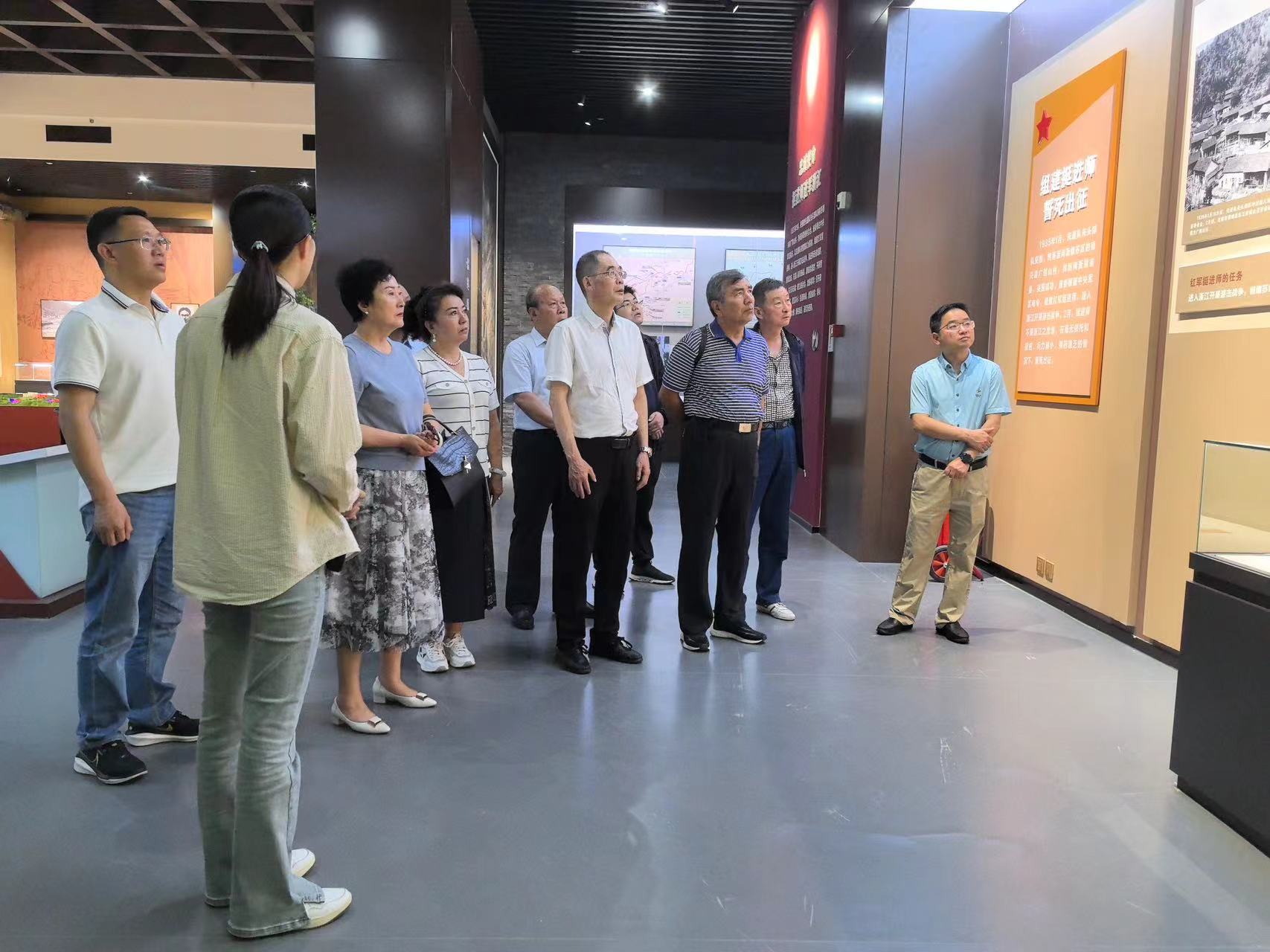 1716268025224896.jpeg 114985_1716268000_hd.jpeg