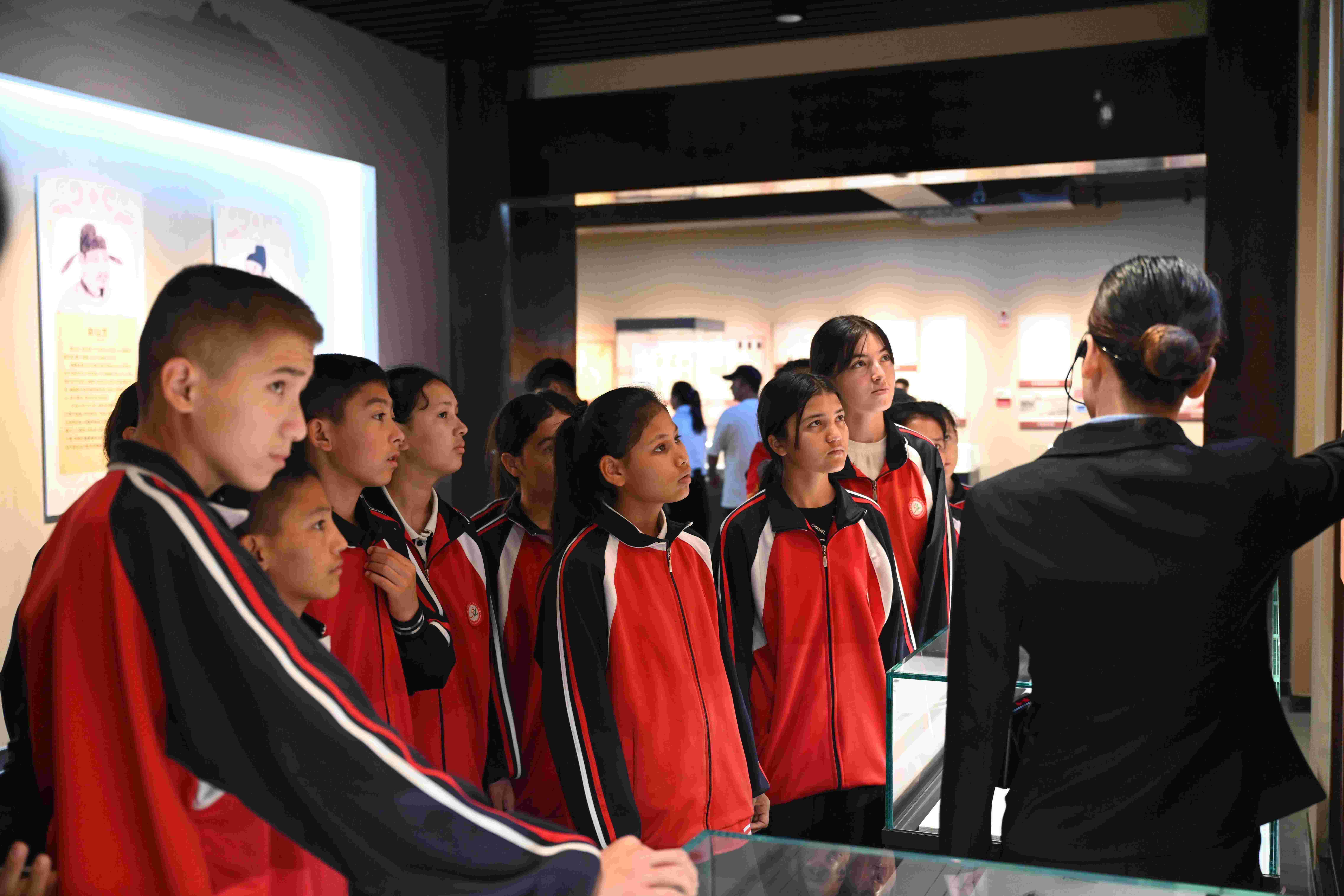 1716387880957782.jpg 9884a547d04fd4707519e764d5ca945_new.jpg