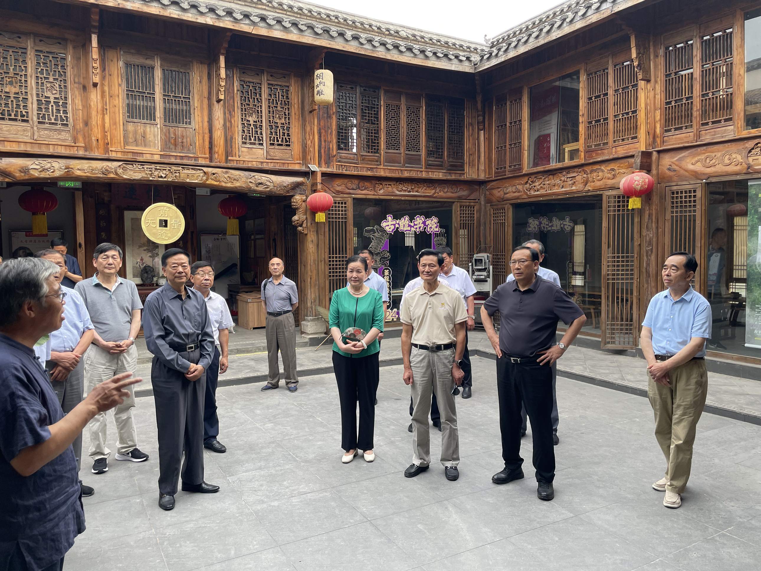 1718700359761420.jpg 2.jpg