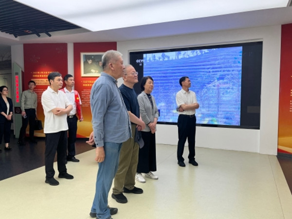 1718839018189725.jpg s2406141043151836530_副本.jpg