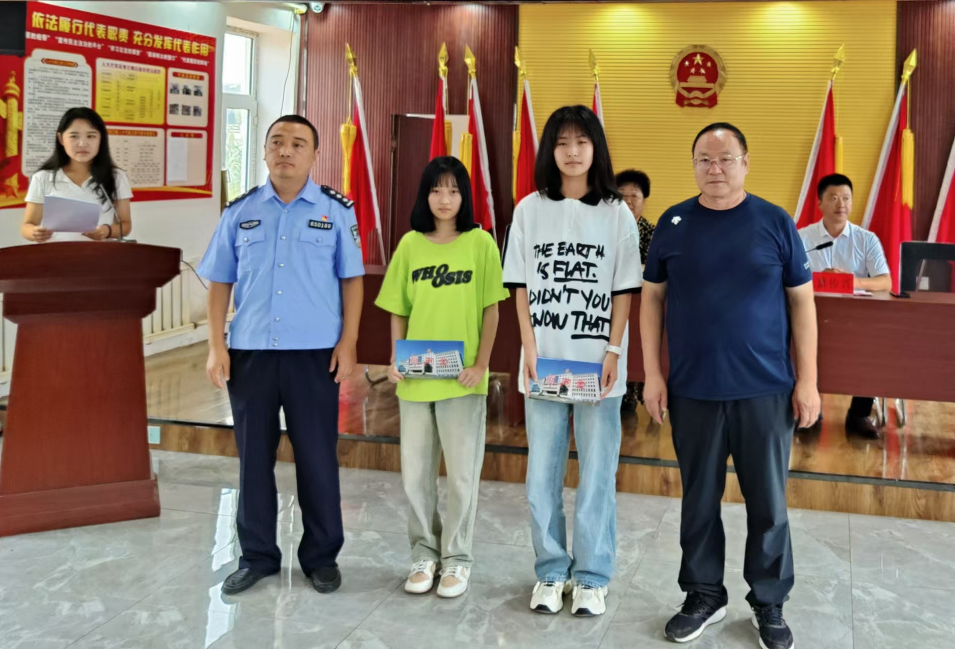 1725438261907732.jpg ddeb2be6d6b9d5d8fc330a6e173cdbd.jpg