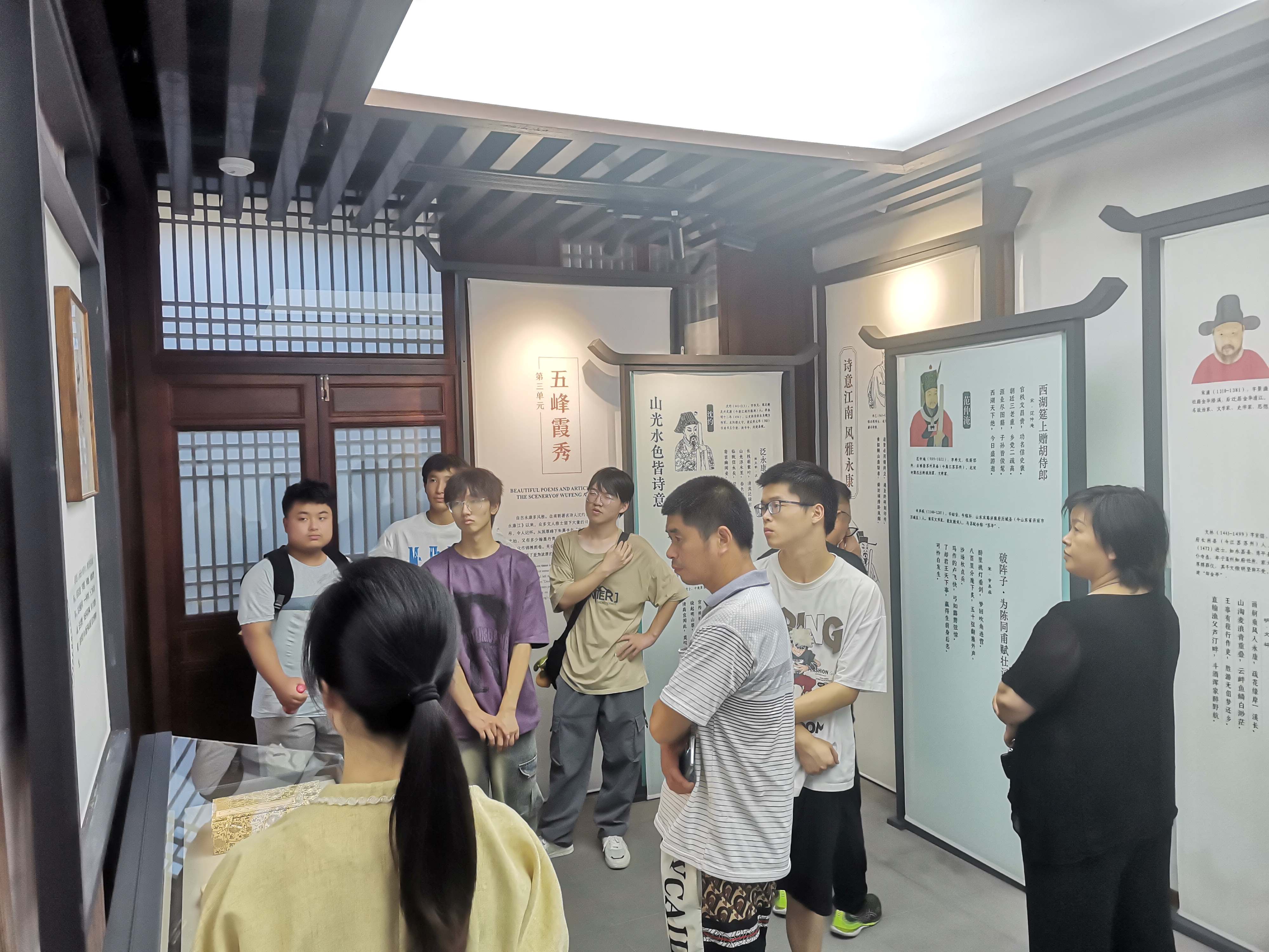 1725518442966384.jpg 3.jpg