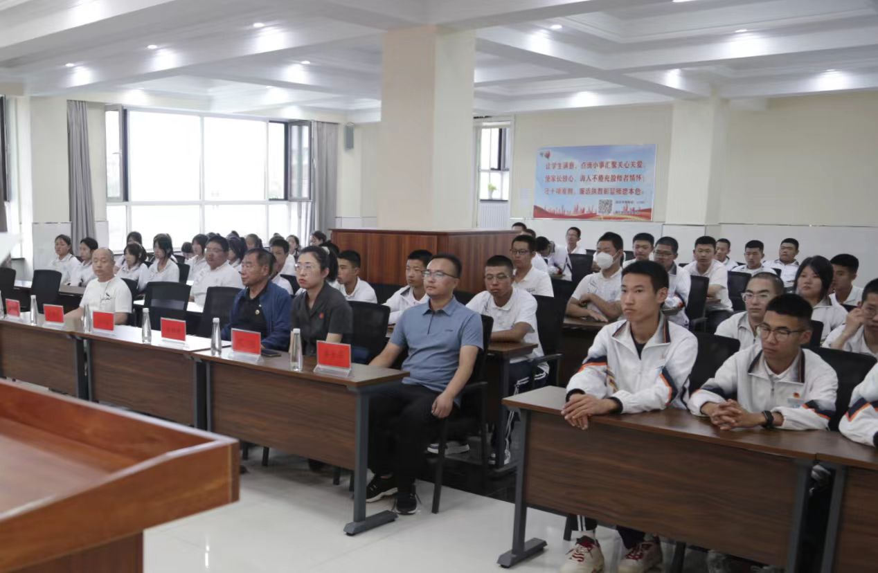 1725870705515099.jpg b76cba2d138abc52140fc0a135abcfe.jpg