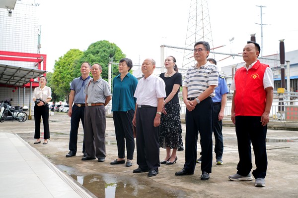 1726064318154841.jpg PAER1341.jpg