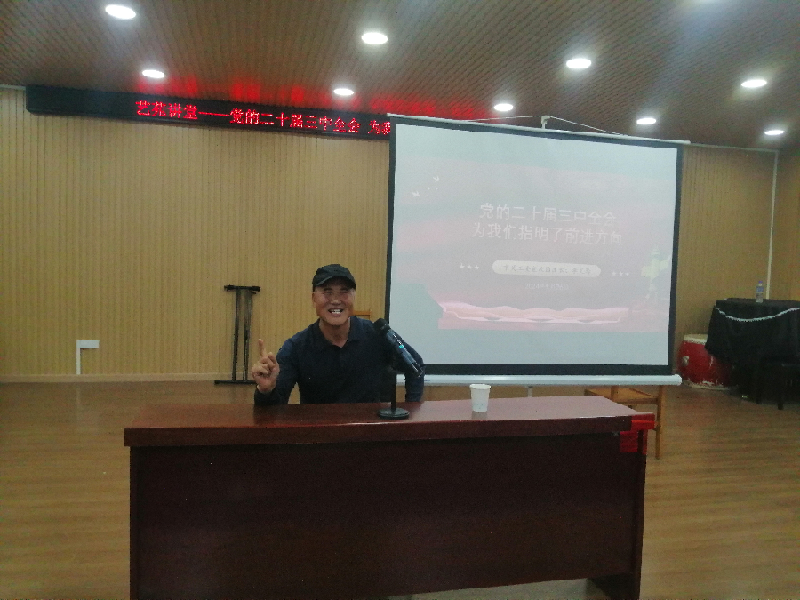 1727575403917278.png 742377711.png