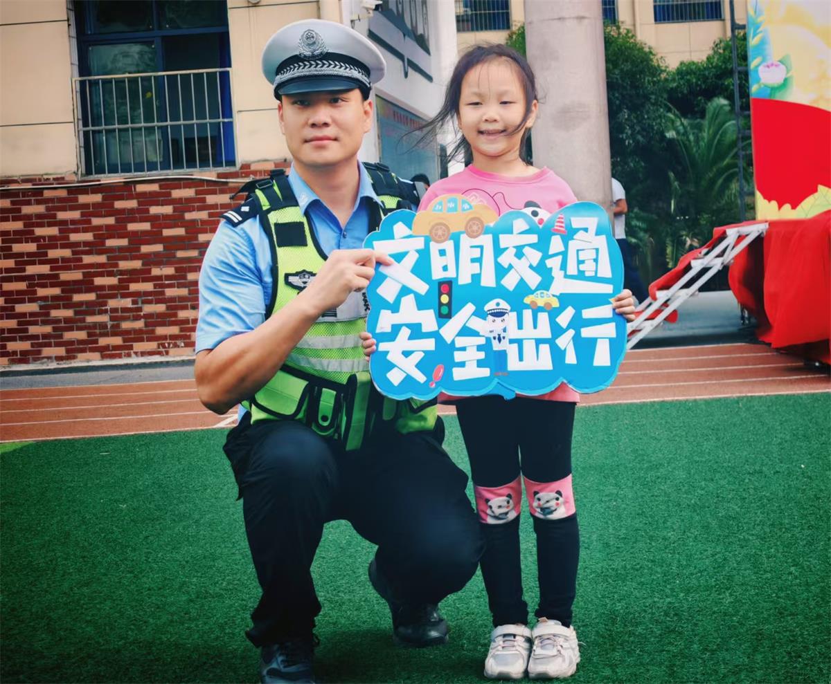 1729744616698386.jpg f7469f0c8a6b58018ac2e7ad7c8ebae.jpg