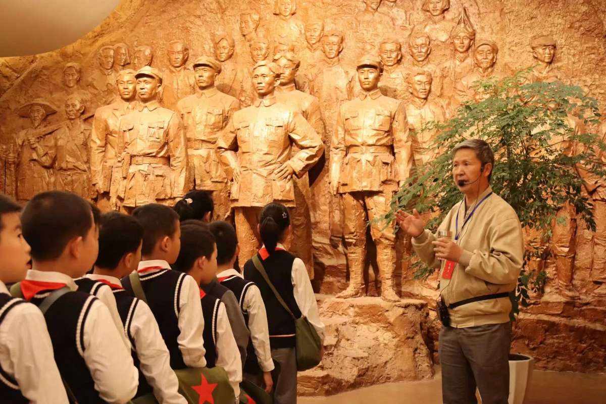 1731477390159360.jpg 1.jpg