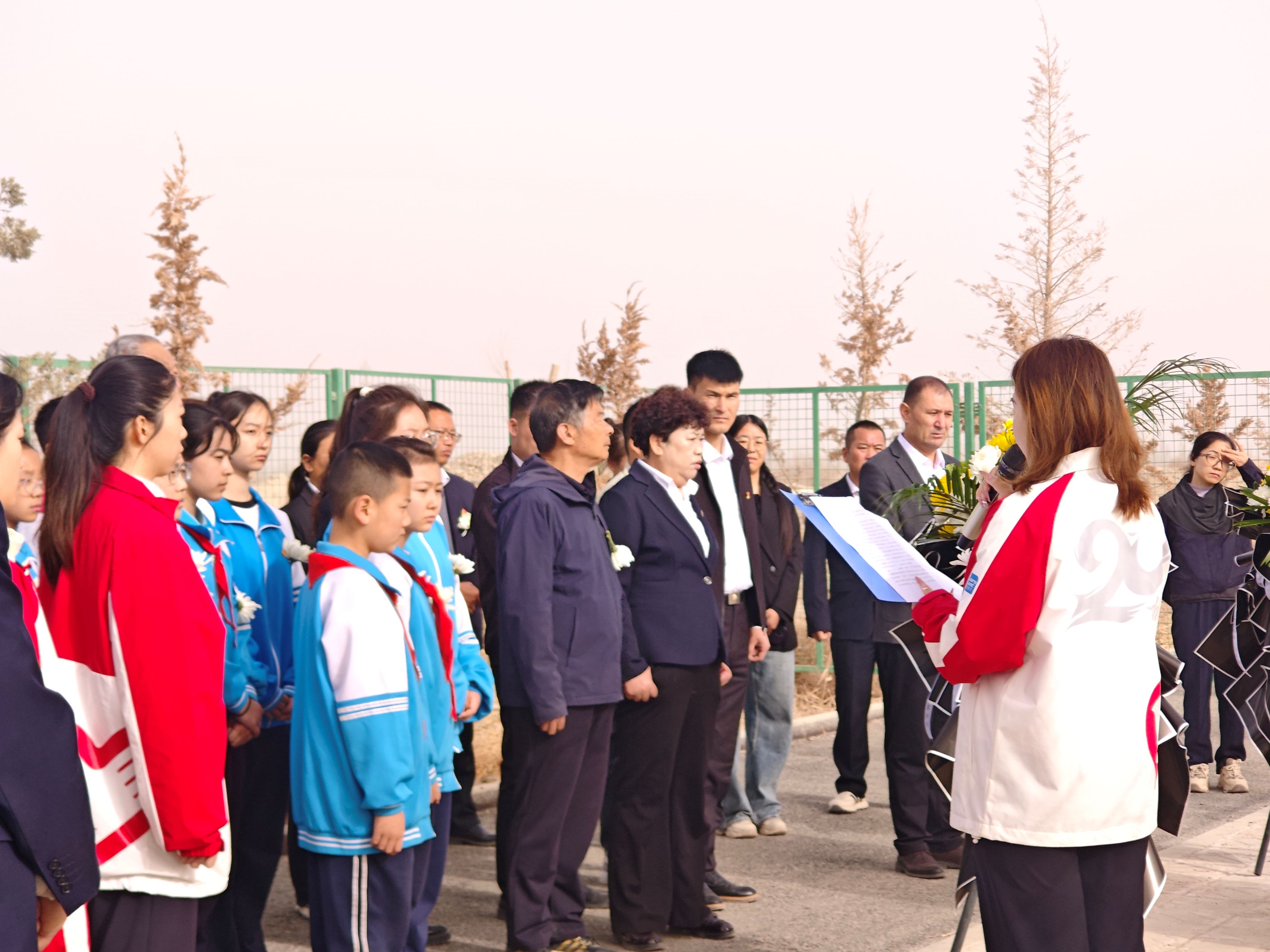 1744032293700304.jpg 3.jpg