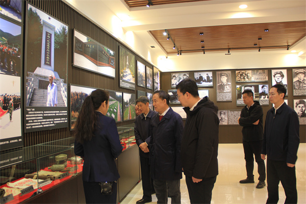 1744857284742539.jpg IMG_9593.JPG