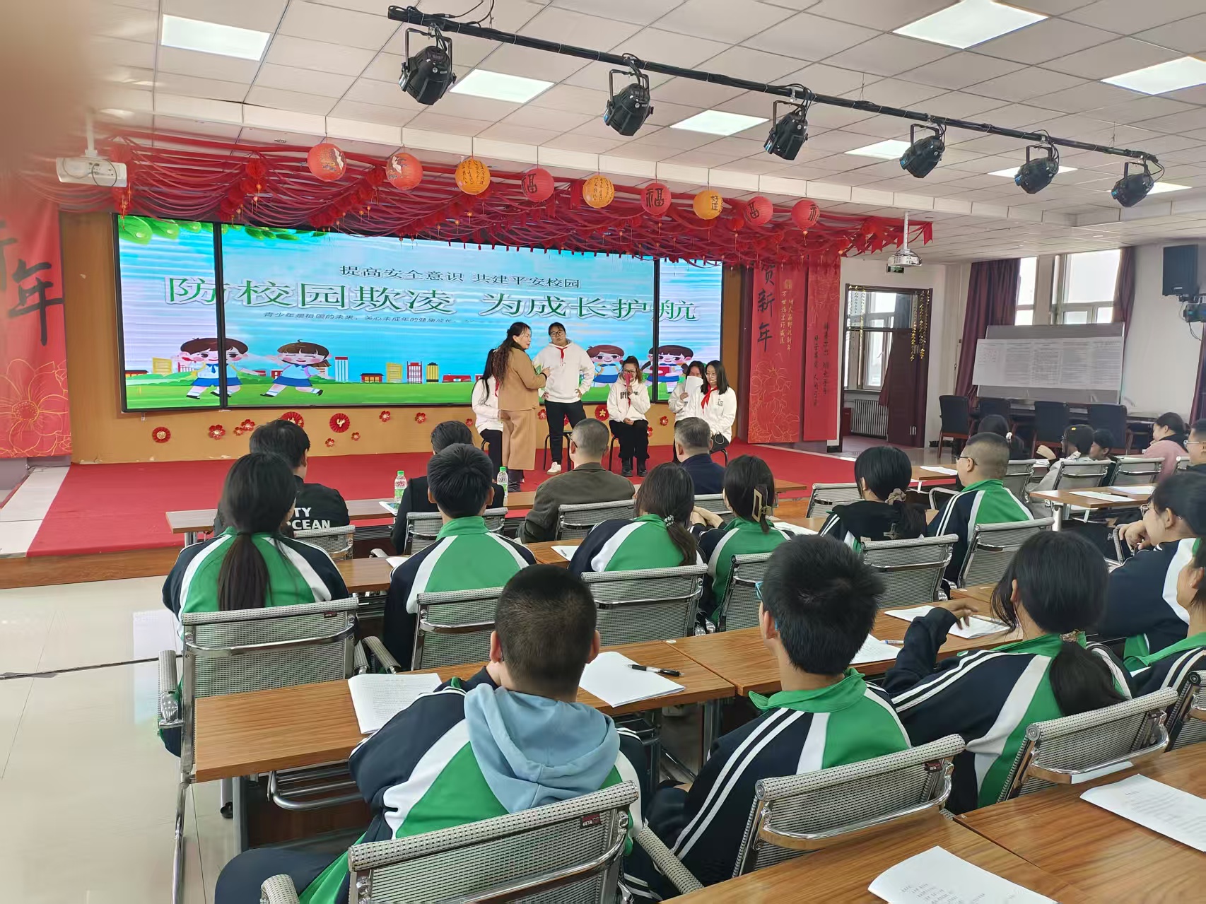 紅崗區(qū)關工委、八百坰司法所普法宣講及短劇演出活動 (1).jpg