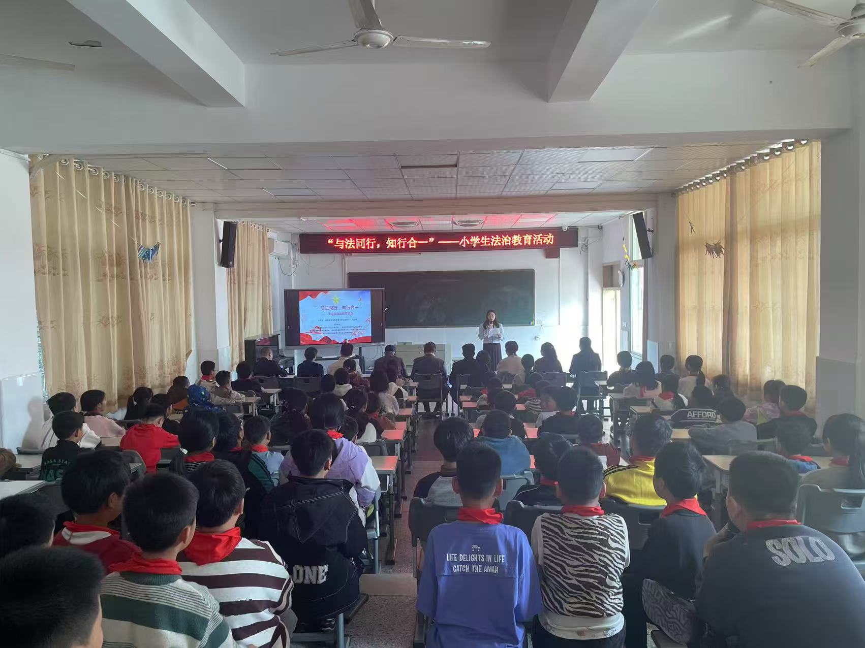 1745829779682736.jpg 1.jpg