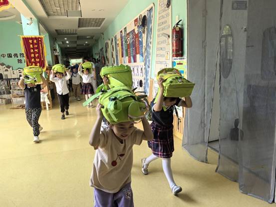 1747100457235045.jpg rBwdUGginVWAQlFkAACTVeLzaig033.jpg