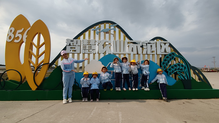 1747291903952573.jpg 0DF5E8DA9601814C11E9DAFAD12D3C37.jpg