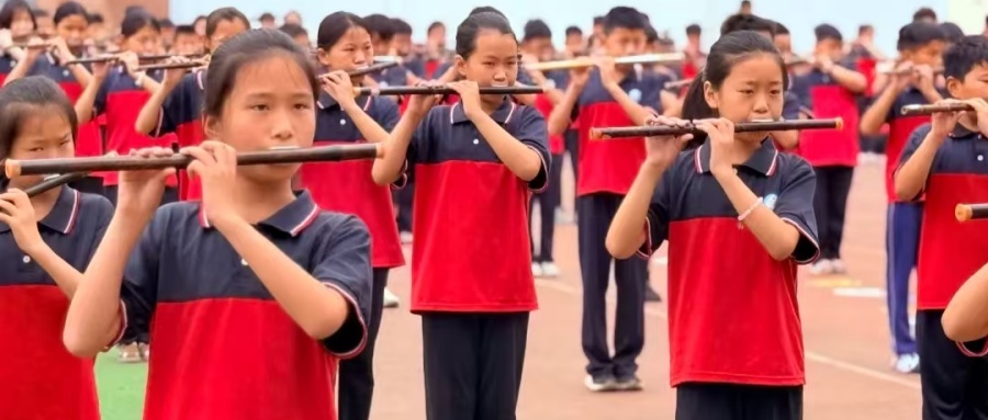 1750583580104696.jpg 01.jpg