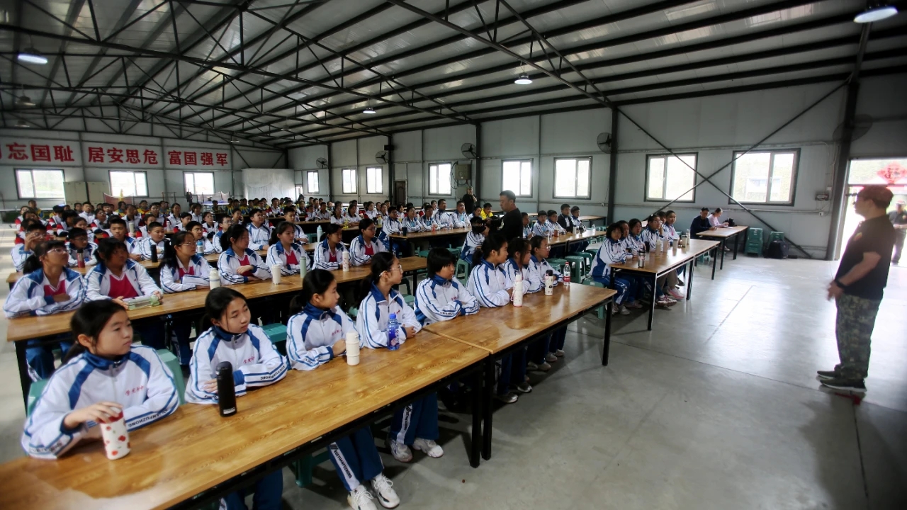 1758613093758966.jpg mmexport1758611651373.jpg