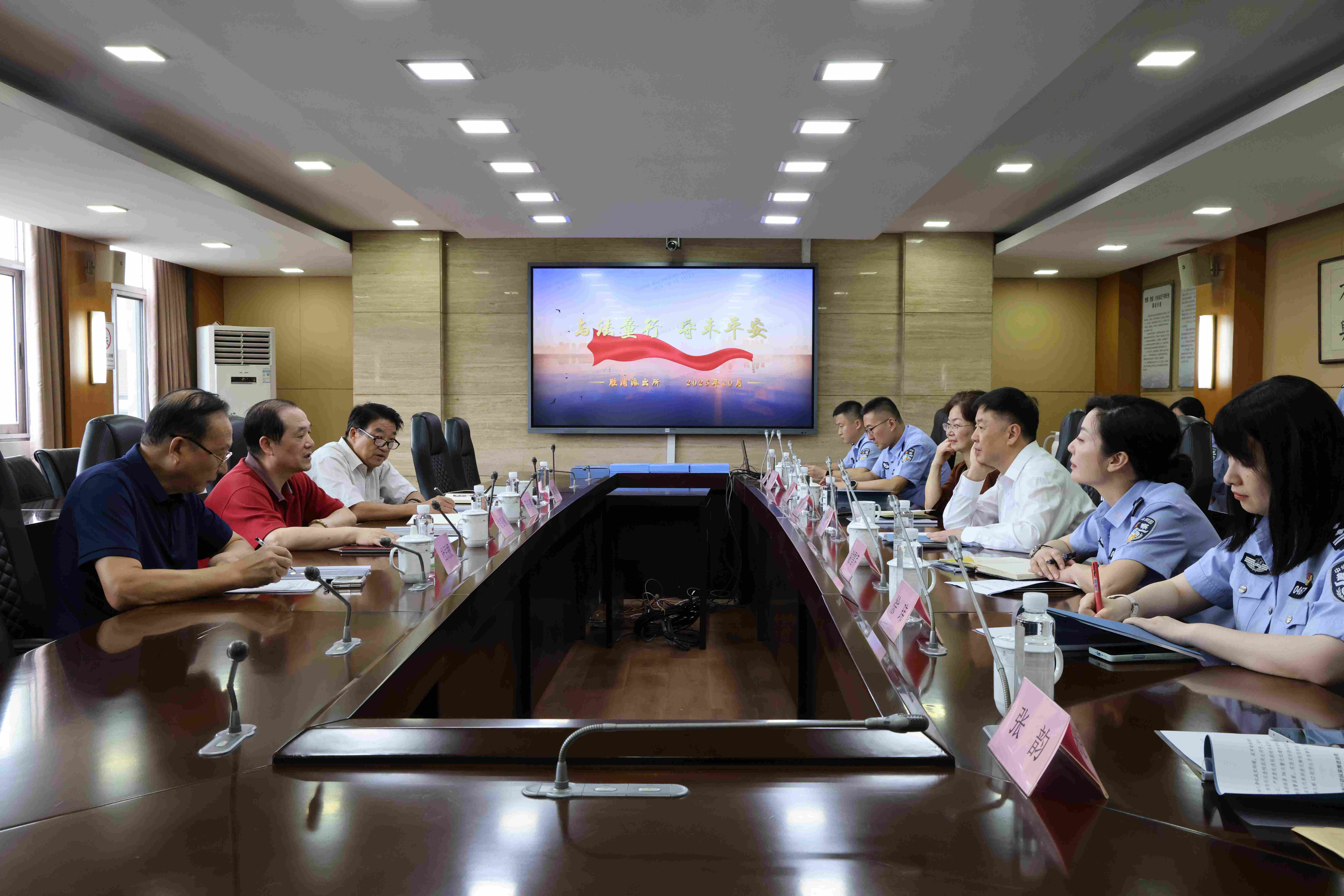 1760683653319404.jpg 1760683653319404.jpg