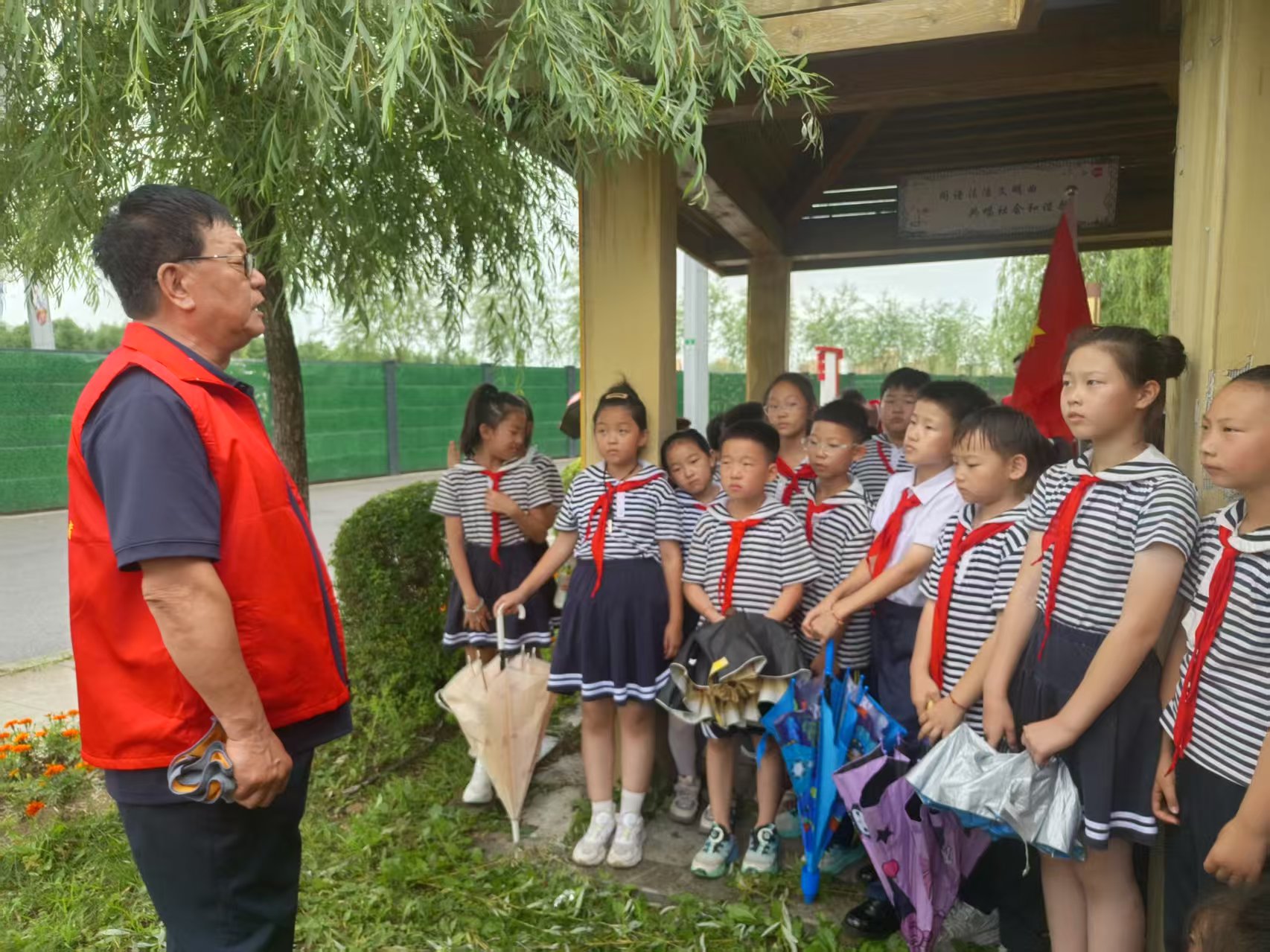 1762388649378505.jpg 8d10bfecb99867e4f9e145aac6c3a2d.jpg