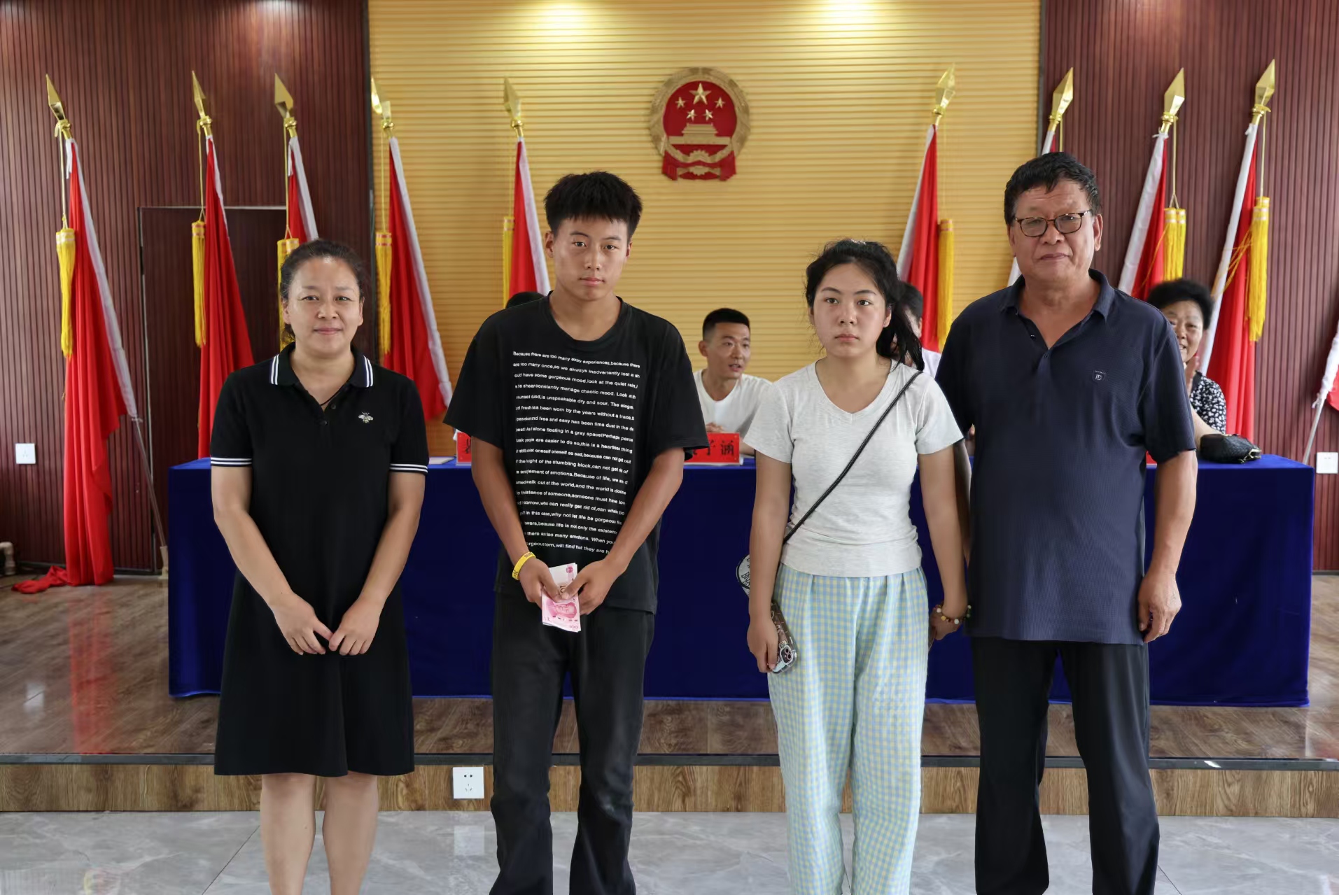 1762388703588395.jpg 260b2dfcf214c40a9d6e402ffed884a.jpg