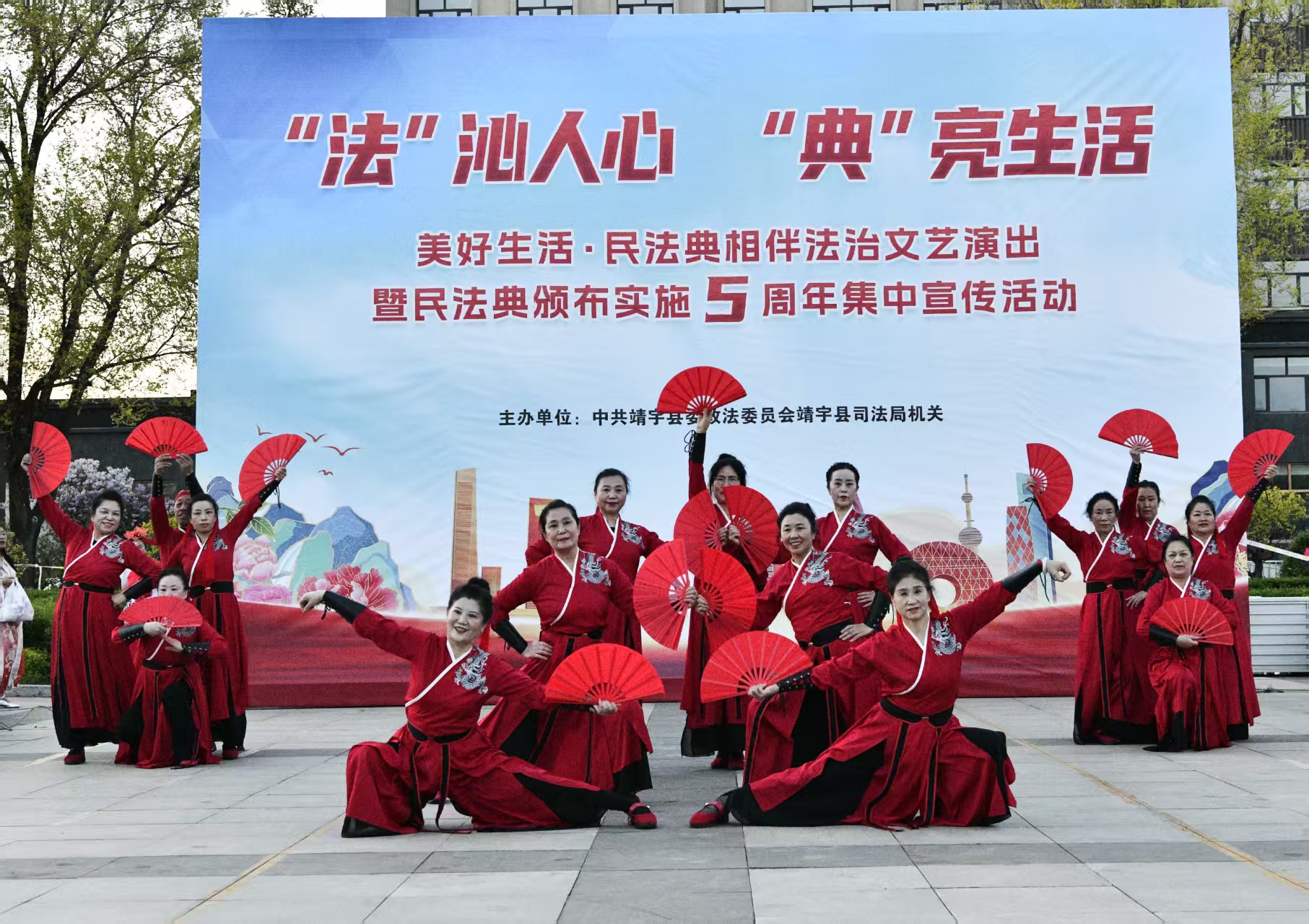 1762389112296143.jpg b76b1dfee1d8fabe5fa413376a99acf.jpg