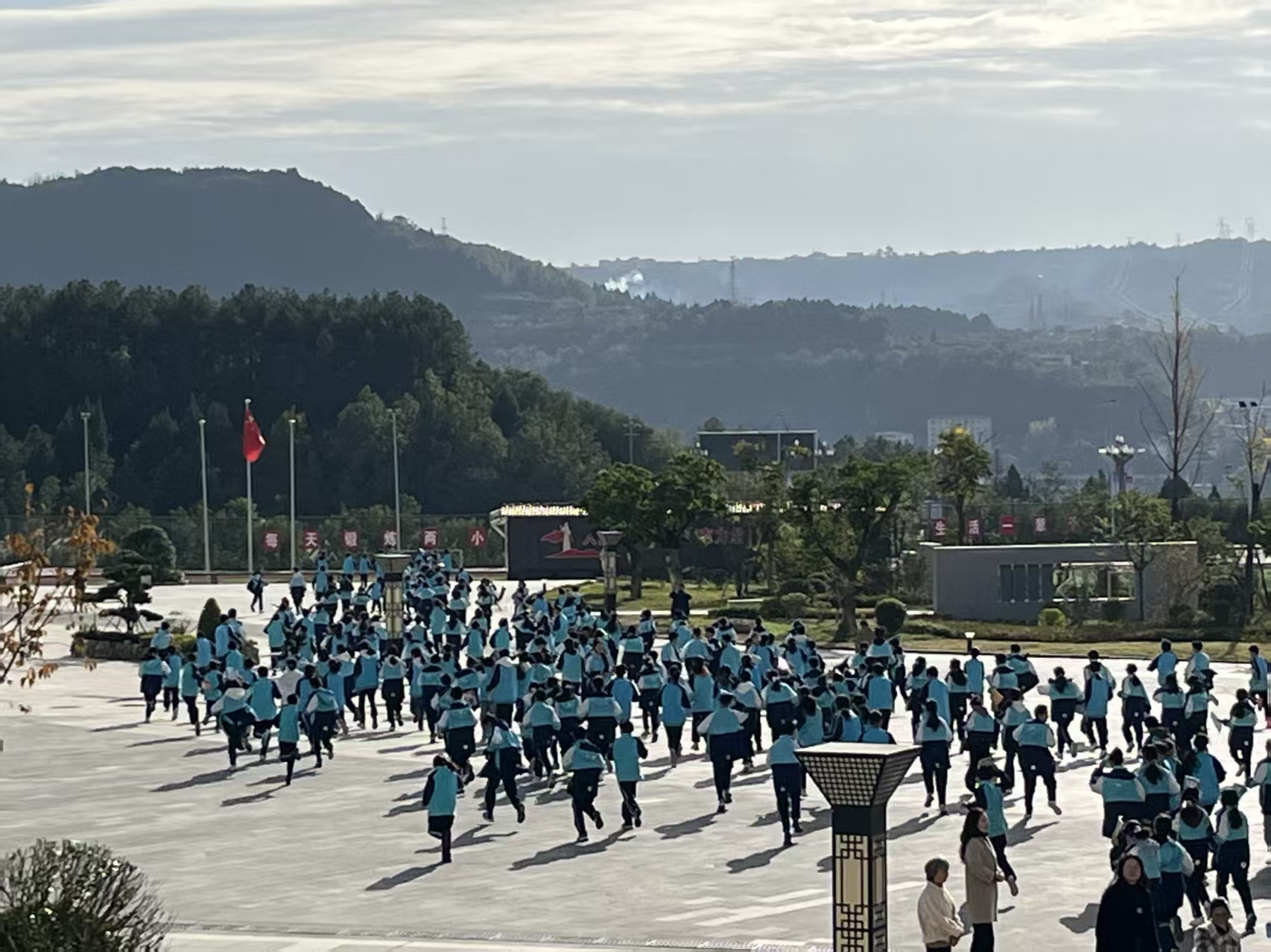 1764203576507292.jpg 微信圖片_20251126155423_3_100.jpg