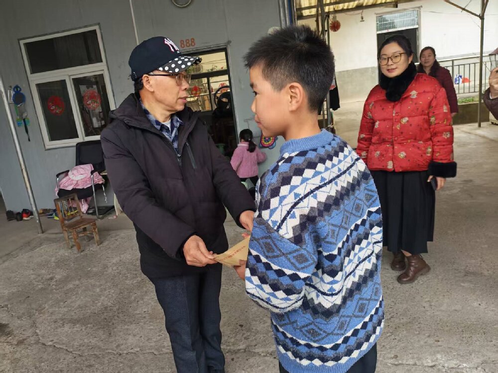 1766285160867878.jpg 32d2564caf9dc5e8c81972f7d9857349.jpg