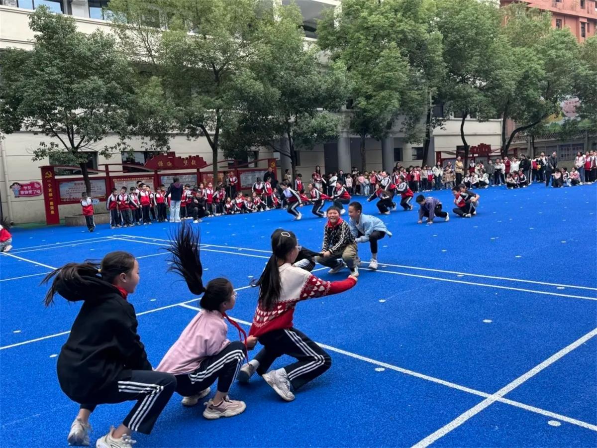 1766985314919782.jpg 微信圖片_20251213154531_810_121.jpg