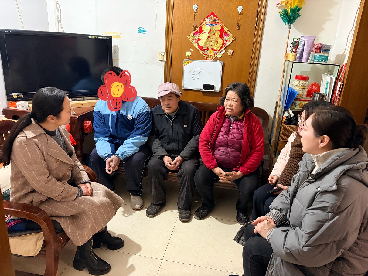 【震澤鎮(zhèn)】砥定社區(qū)：校社協(xié)同聚合力 聯(lián)合走訪暖人心.jpg